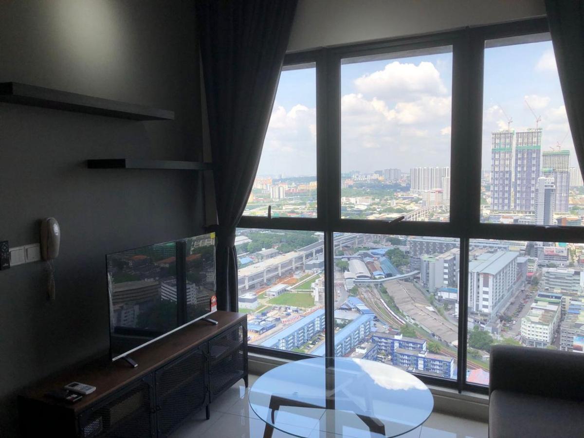 Lucky Continew Residence 1 Bedroom - Trx Kl 쿠알라룸푸르 외부 사진