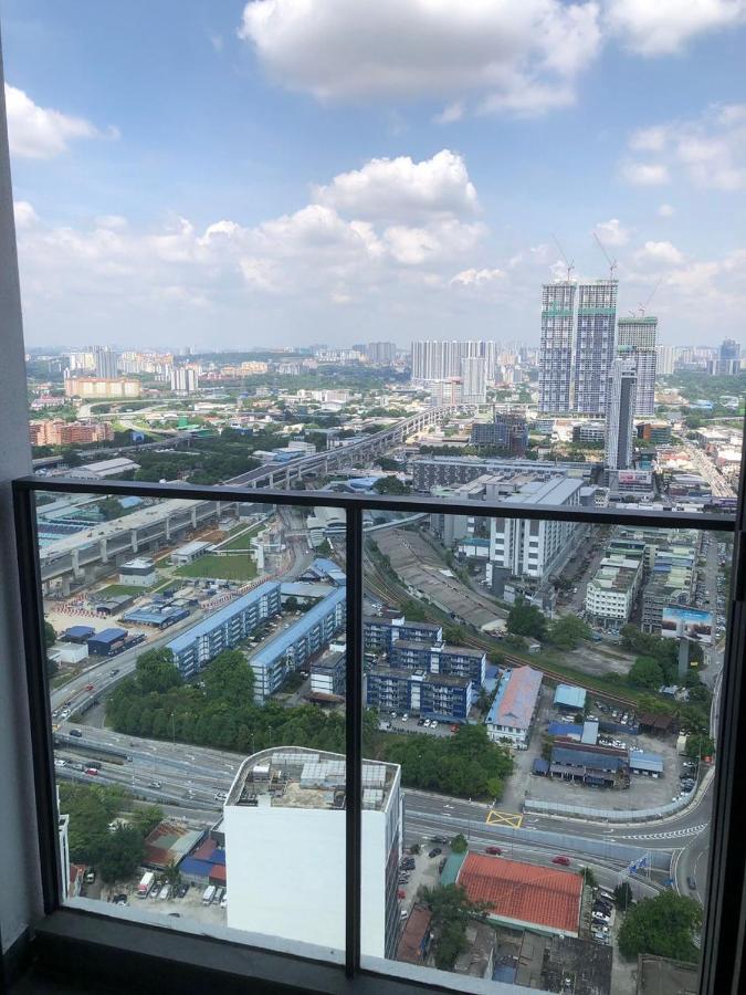 Lucky Continew Residence 1 Bedroom - Trx Kl 쿠알라룸푸르 외부 사진