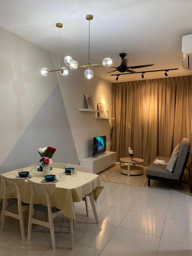 Lucky Continew Residence 1 Bedroom - Trx Kl 쿠알라룸푸르 외부 사진